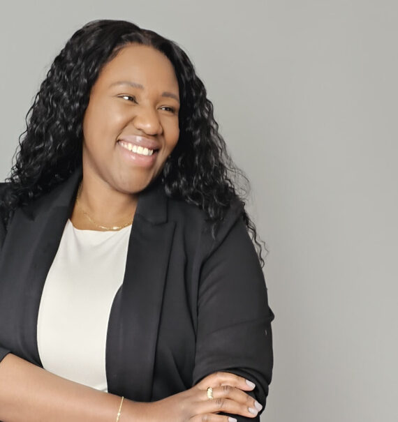 reading to small children at bedtime